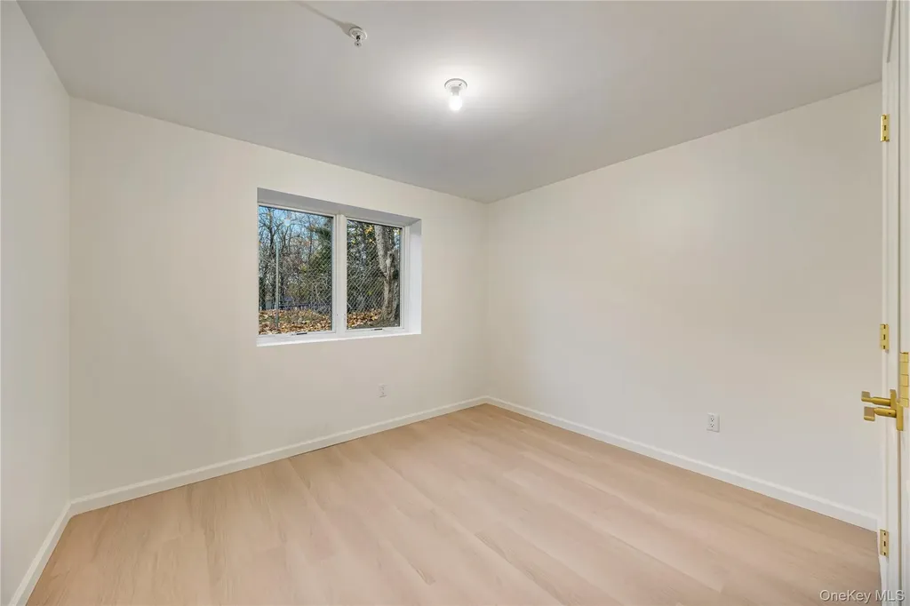 12 Buckman Place Monsey NY 10952