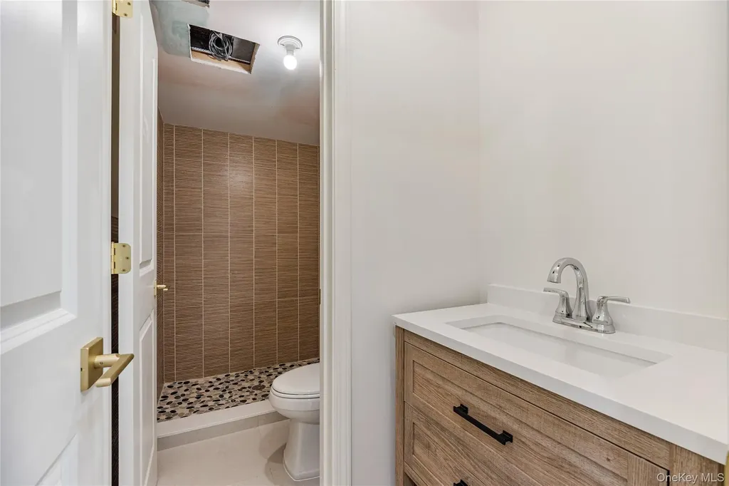 12 Buckman Place Monsey NY 10952