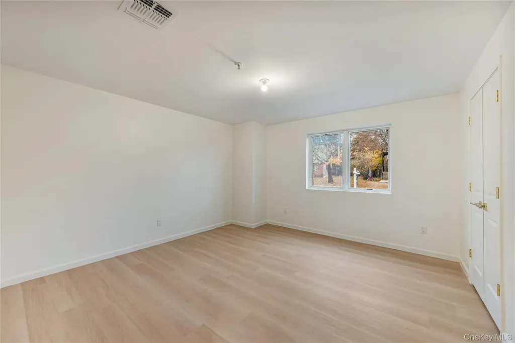 12 Buckman Place Monsey NY 10952