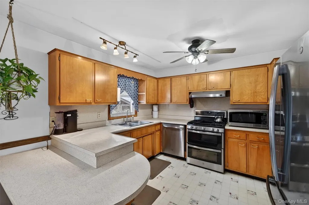 21 Scotchtown Drive Middletown NY 10941
