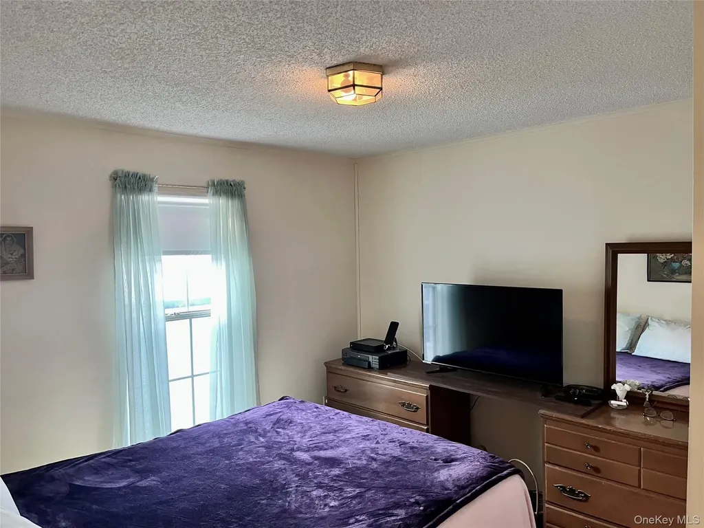 105 North Mountainview Mh Stony Point NY 10950