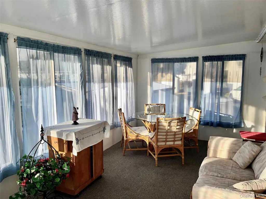 105 North Mountainview Mh Stony Point NY 10950