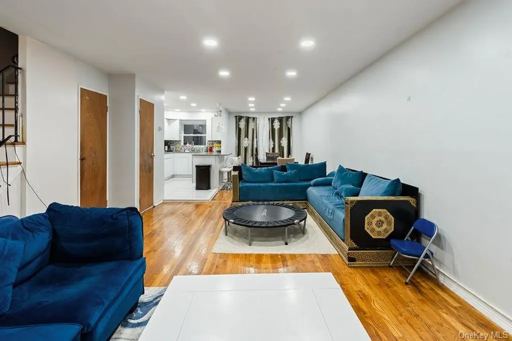 727 Euclid Avenue Brooklyn NY 11208