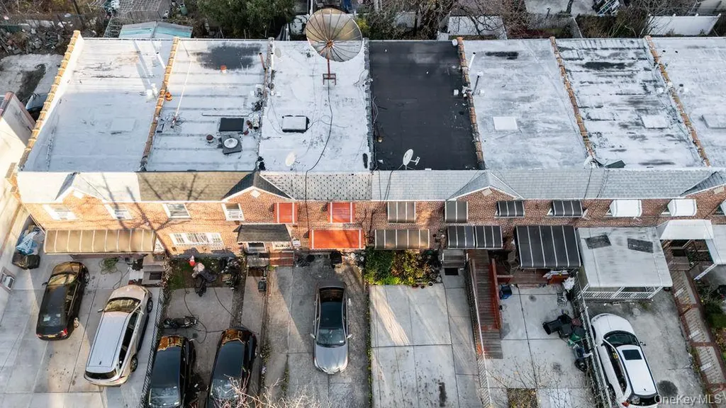 727 Euclid Avenue Brooklyn NY 11208