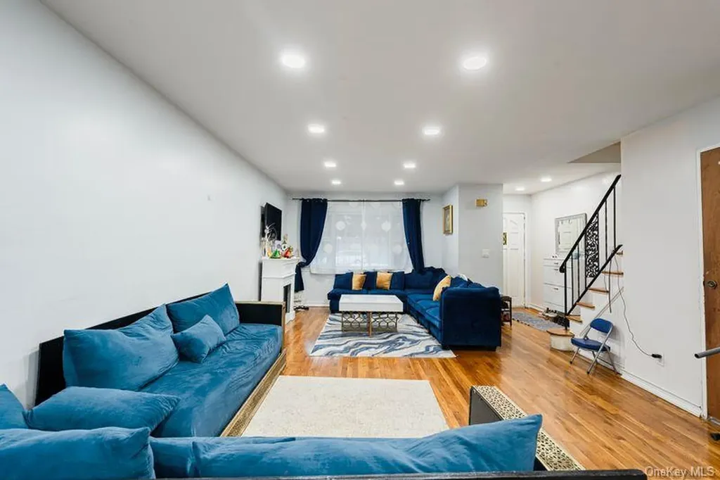 727 Euclid Avenue Brooklyn NY 11208