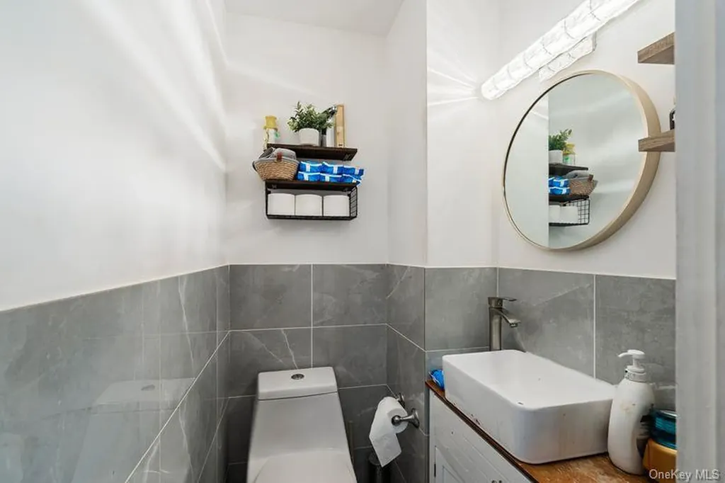 727 Euclid Avenue Brooklyn NY 11208