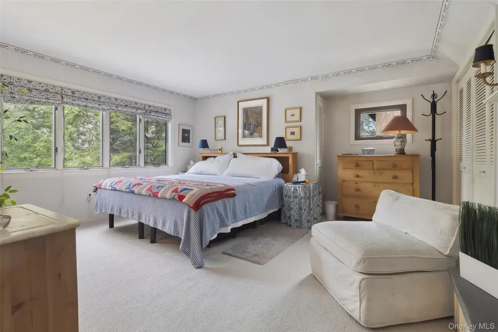 49 Twin Lakes Road South Salem NY 10590
