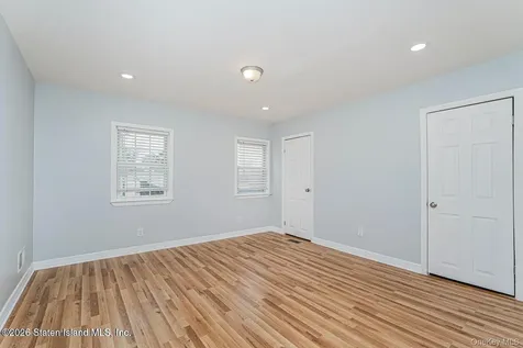 13 Laforge Avenue Staten Island NY 10302
