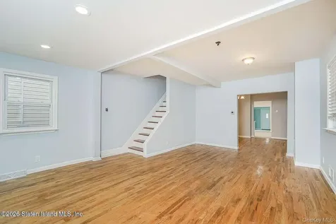 13 Laforge Avenue Staten Island NY 10302