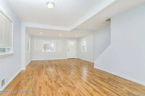 13 Laforge Avenue Staten Island NY 10302