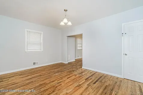 13 Laforge Avenue Staten Island NY 10302