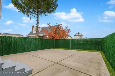 13 Laforge Avenue Staten Island NY 10302