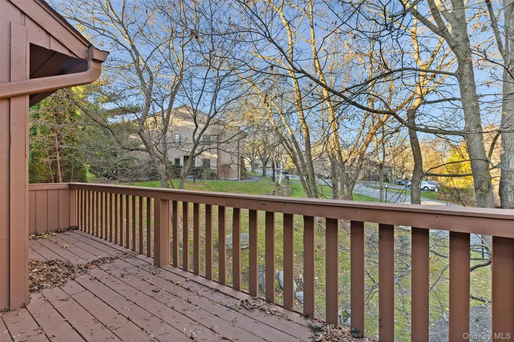 227 Panorama Court Poughkeepsie NY 12603