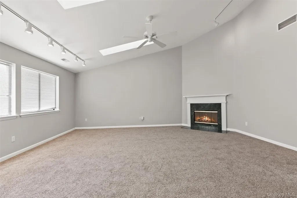 227 Panorama Court Poughkeepsie NY 12603