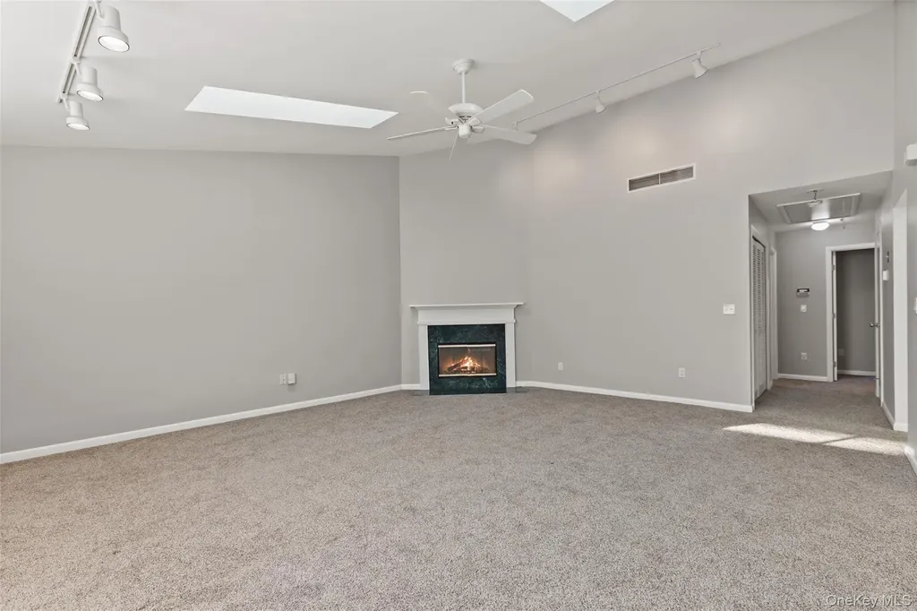 227 Panorama Court Poughkeepsie NY 12603