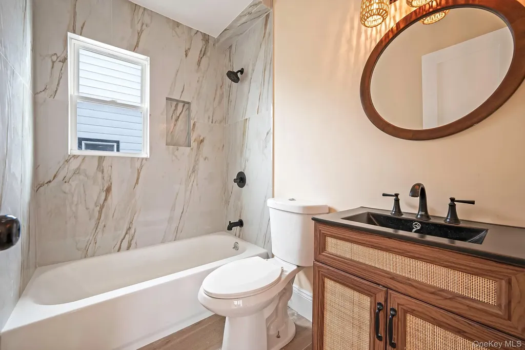 87 Sobro Avenue Valley Stream NY 11580