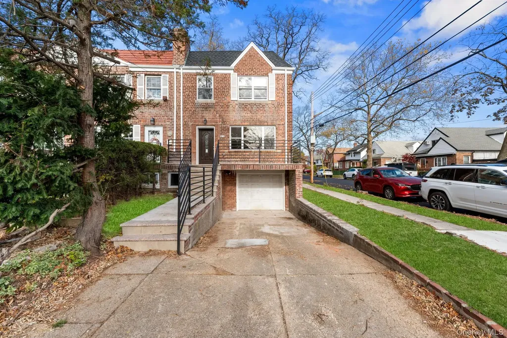 16419 32nd Avenue Flushing NY 11358