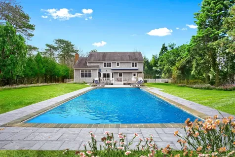 16 Georgica Woods Lane Wainscott NY 11975