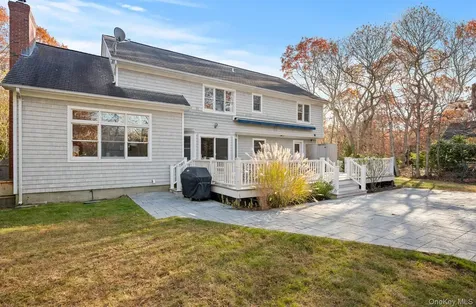 16 Georgica Woods Lane Wainscott NY 11975