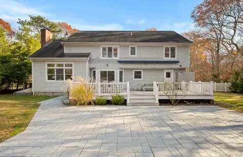 16 Georgica Woods Lane Wainscott NY 11975