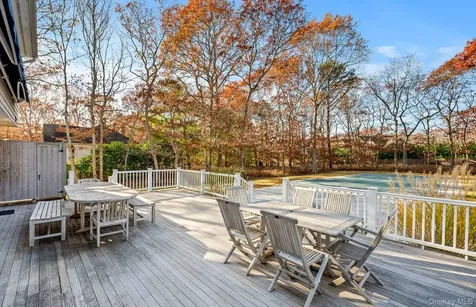 16 Georgica Woods Lane Wainscott NY 11975