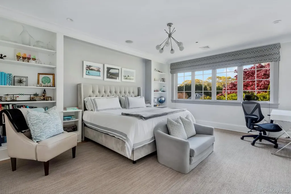 77 Jericho Road East Hampton NY 11937