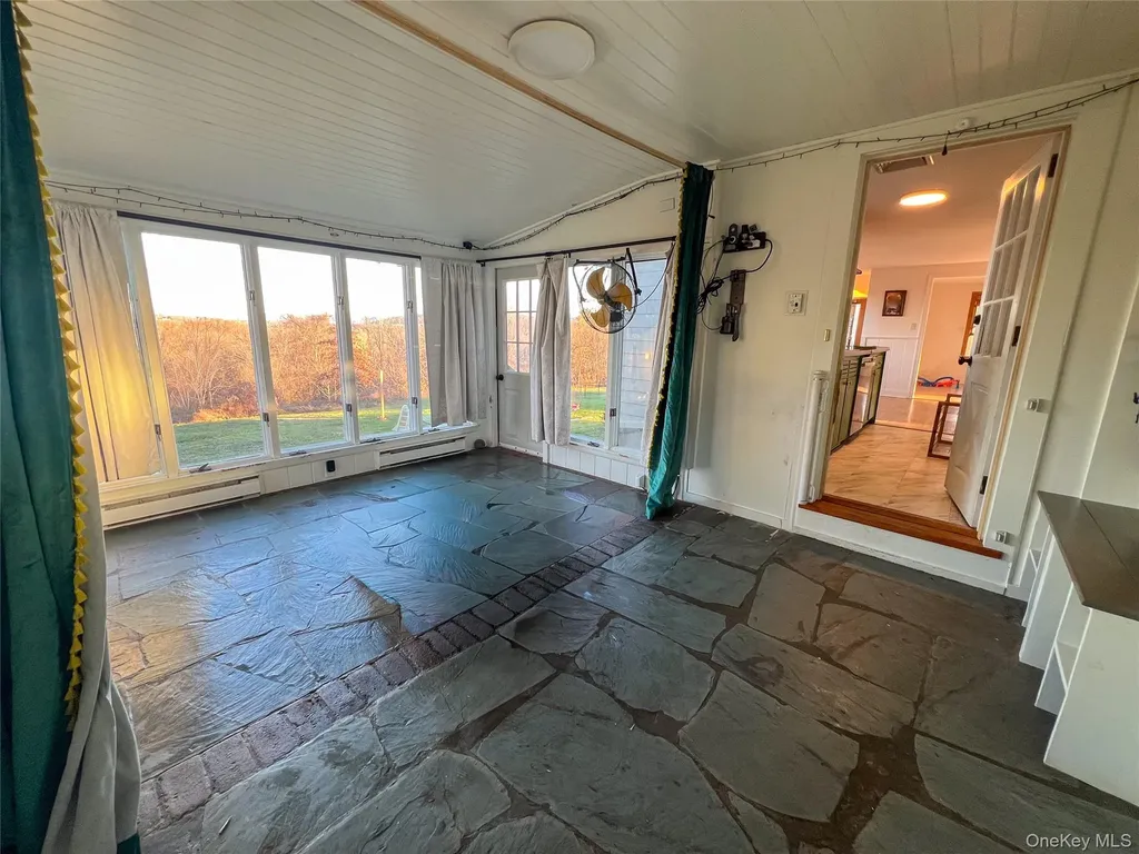 275 Osborne Hill Road Fishkill NY 12524