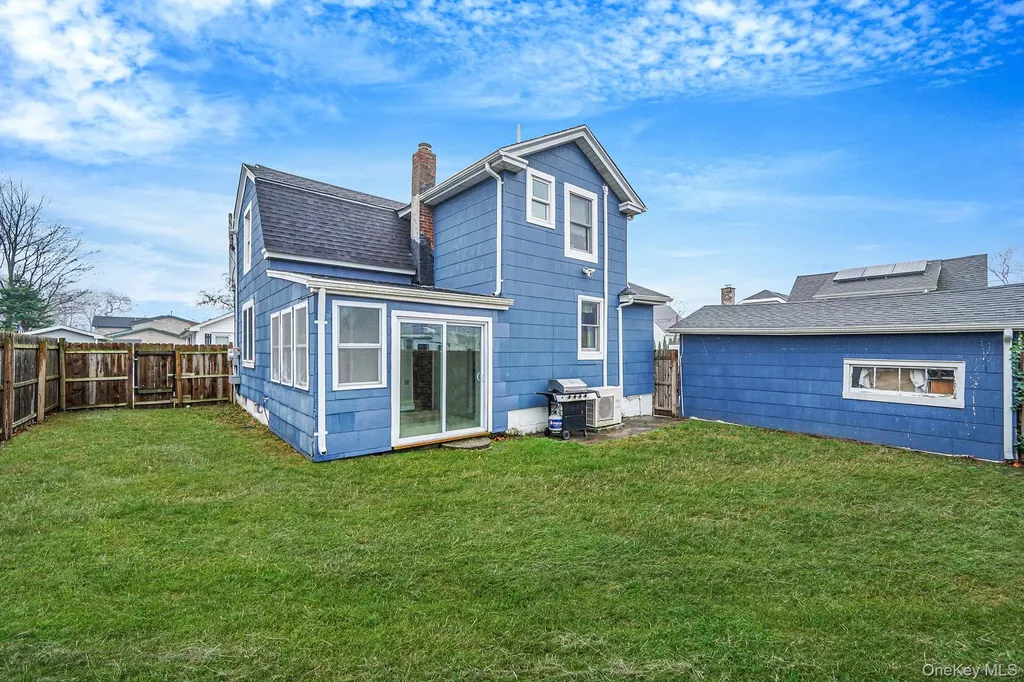 15 Cedar Grove Court Patchogue NY 11772
