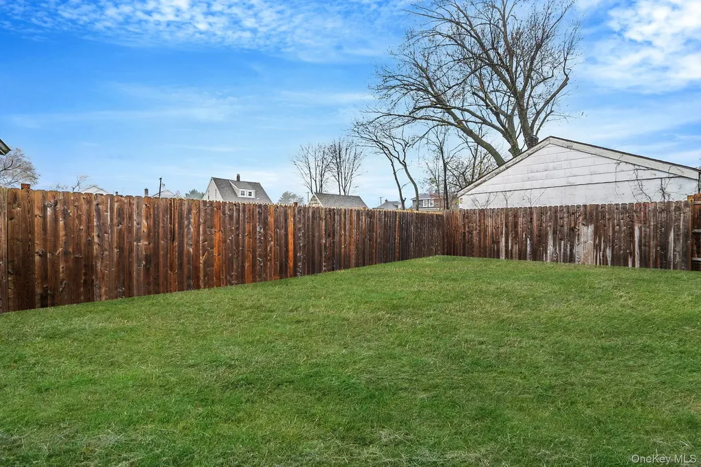 15 Cedar Grove Court Patchogue NY 11772