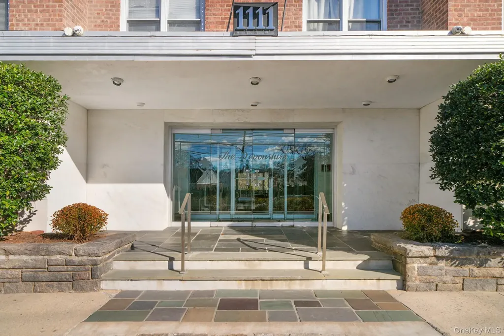 1111 Midland Avenue Bronxville NY 10708