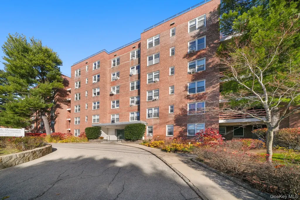 1111 Midland Avenue Bronxville NY 10708