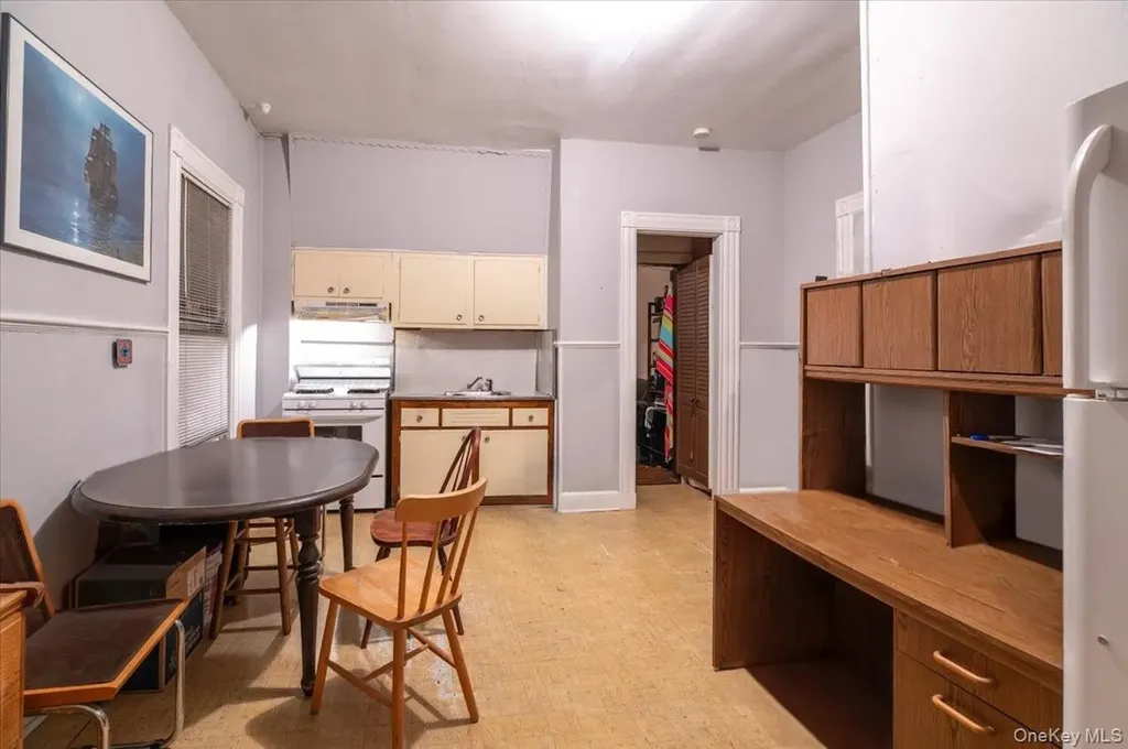 162 S Broadway Nyack NY 10960