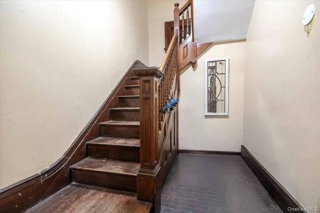 162 S Broadway Nyack NY 10960