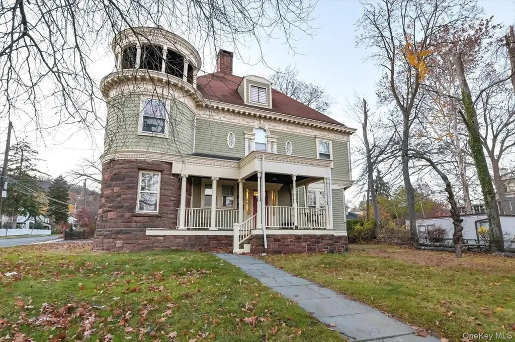 162 S Broadway Nyack NY 10960