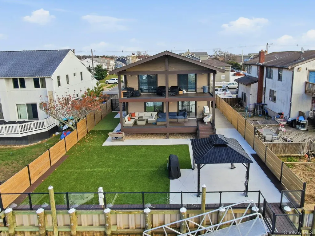 766 Guy Lombardo Avenue Freeport NY 11520