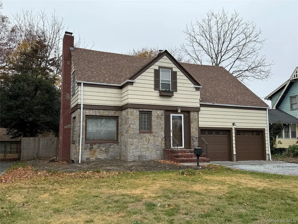 66 Rose Avenue Patchogue NY 11772