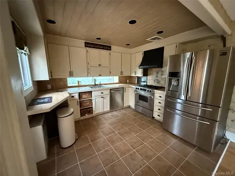 66 Rose Avenue Patchogue NY 11772