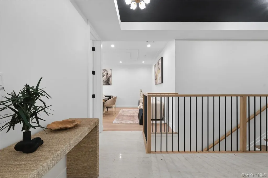 5 Valley Way Spring Valley NY 10977