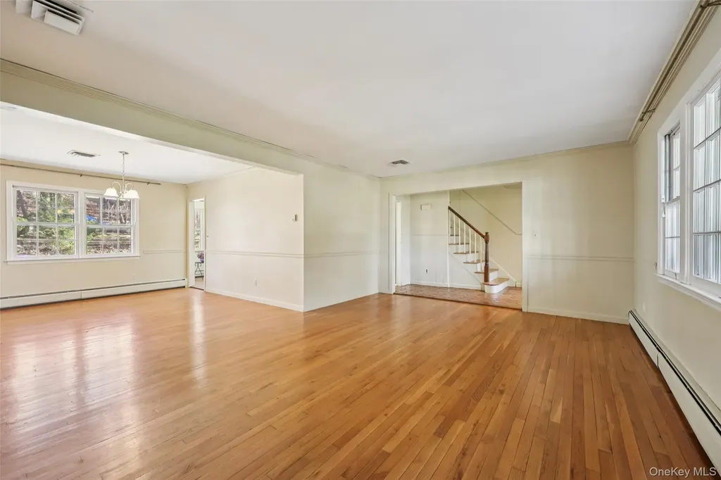 37 Minuteman Circle Orangeburg NY 10962