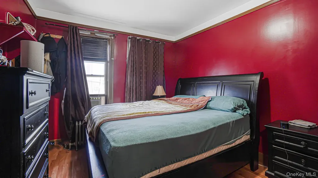 1335 Commonwealth Avenue Bronx NY 10472