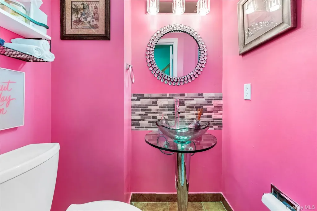 79 Creekside Circle Spring Valley NY 10977