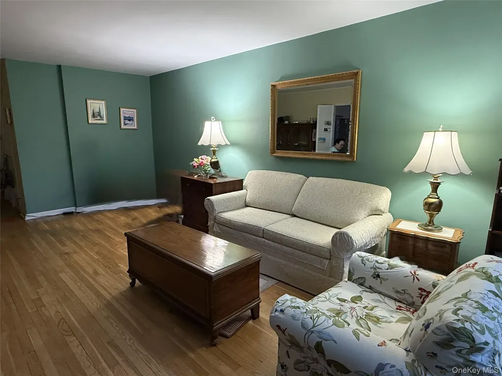 76 Dehaven Drive Yonkers NY 10703