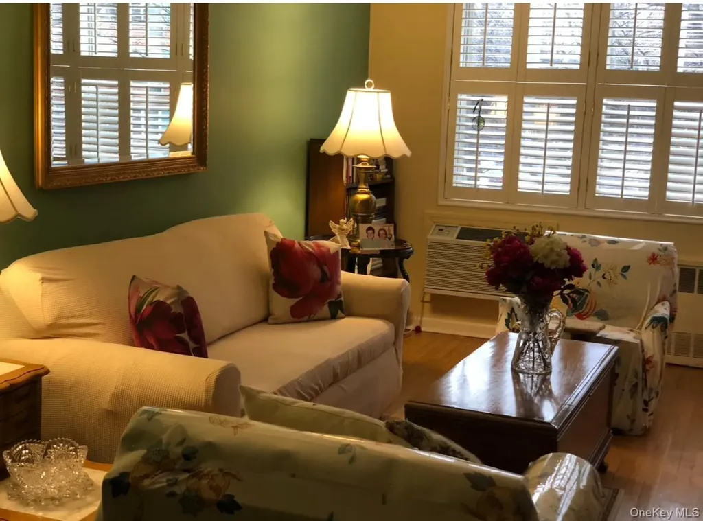 76 Dehaven Drive Yonkers NY 10703