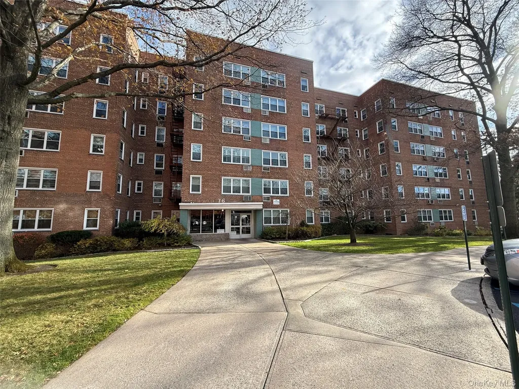 76 Dehaven Drive Yonkers NY 10703