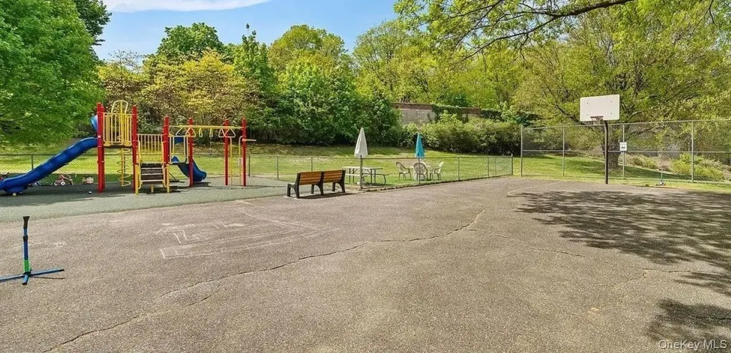 76 Dehaven Drive Yonkers NY 10703