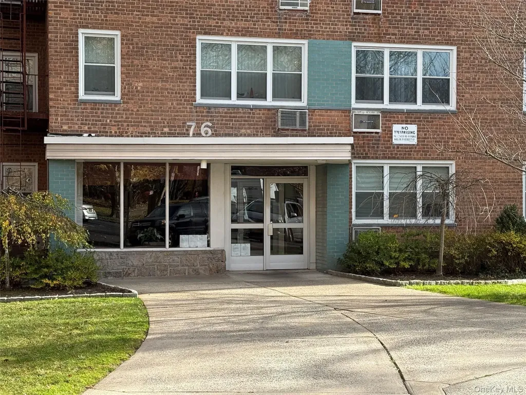76 Dehaven Drive Yonkers NY 10703