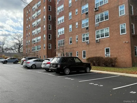 76 Dehaven Drive Yonkers NY 10703
