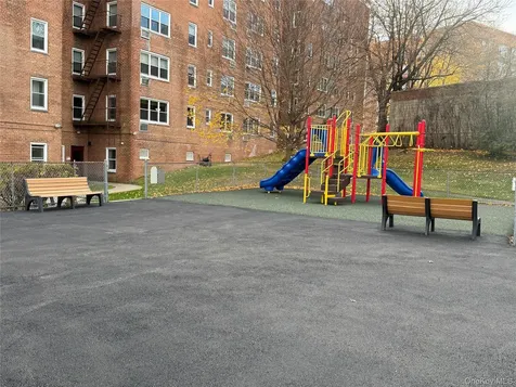76 Dehaven Drive Yonkers NY 10703