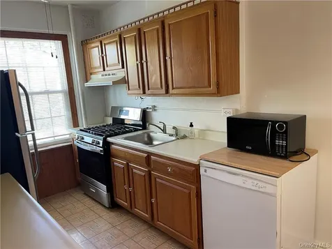 85 N Broadway White Plains NY 10603