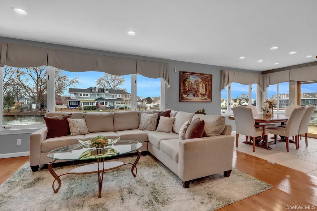 23 Biltmore Boulevard Massapequa NY 11758